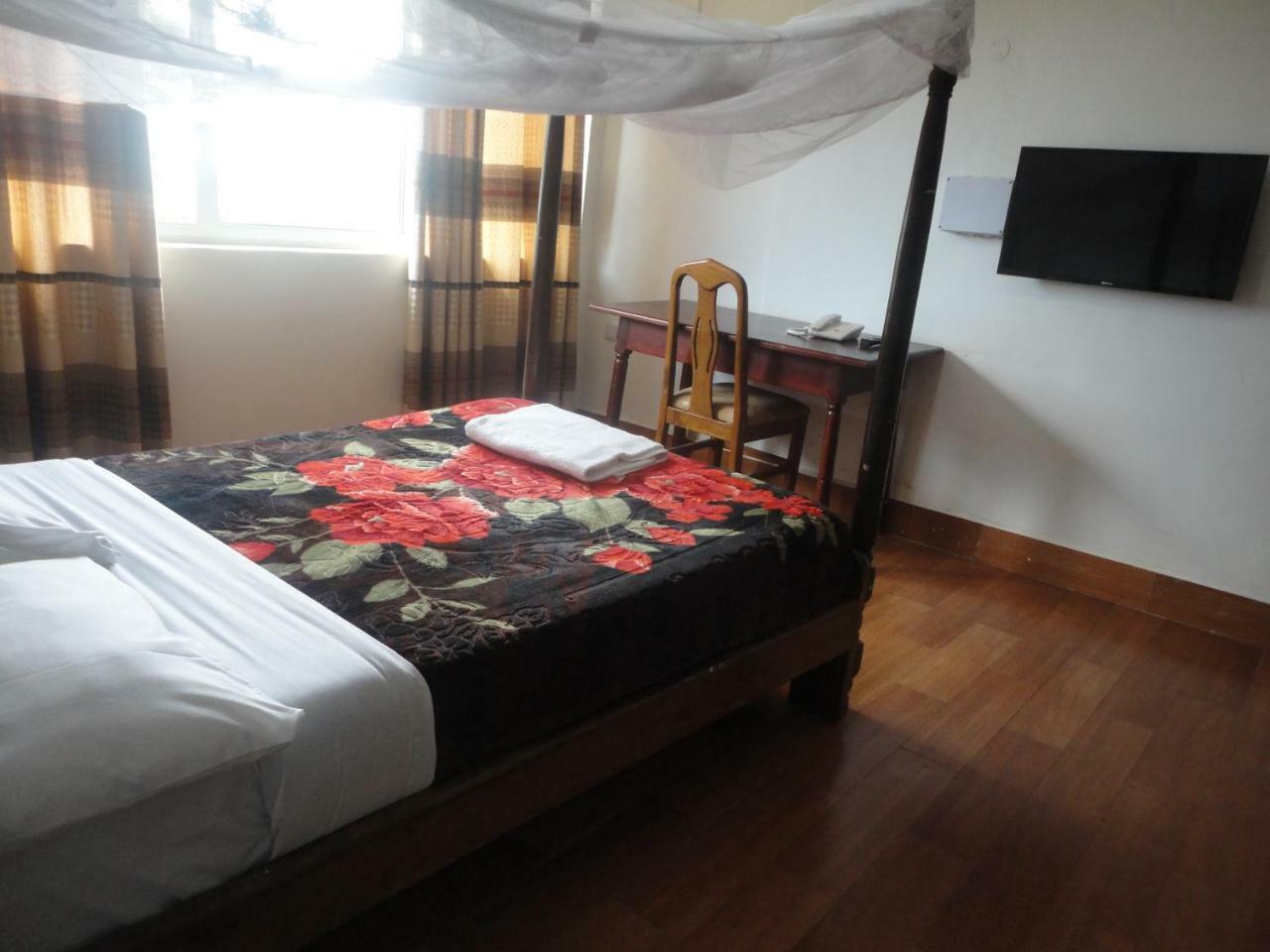 Entebbe Flights Motel Exteriér fotografie